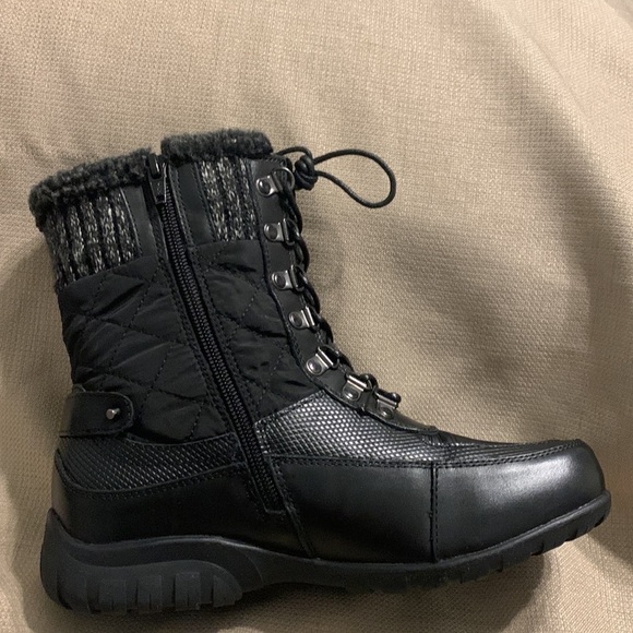 Propet Delaney Frost Boot - Picture 5 of 10
